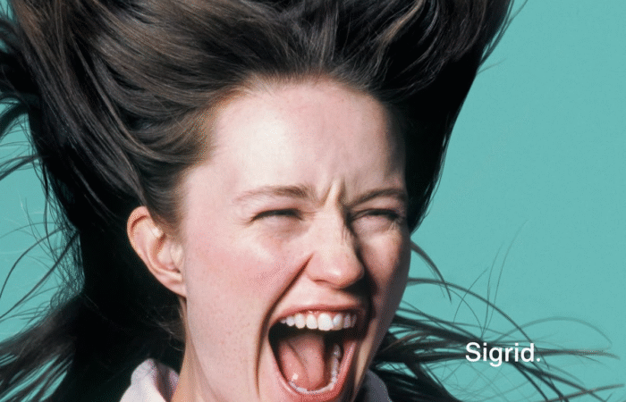 Sigrid lança “Two Years” e aquece os motores para novo álbum