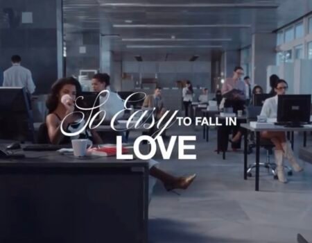 Olivia Dean lança o álbum The Art of Loving, com o single “So Easy (To Fall In Love)” e clipe já disponível. Ouça agora!